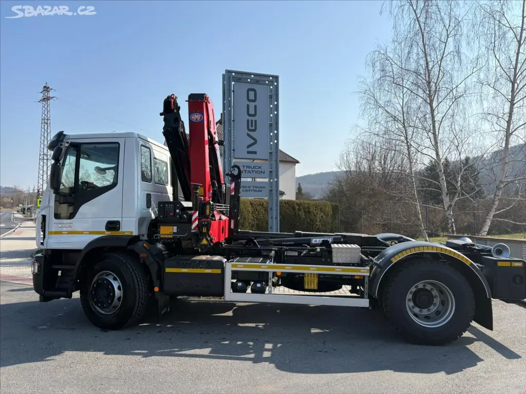 Iveco Eurocargo, 6,7 s jeřábem HMF ML190EL28/P